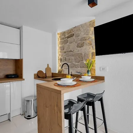 Lägenhet By The Sea - 21443