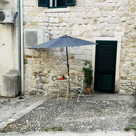 By The Sea - 21443 Makarska