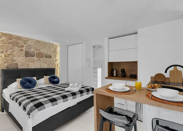 By The Sea - 21443 Apartment *