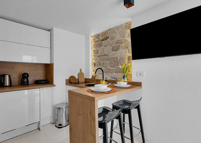 Apartment By The Sea - 21443